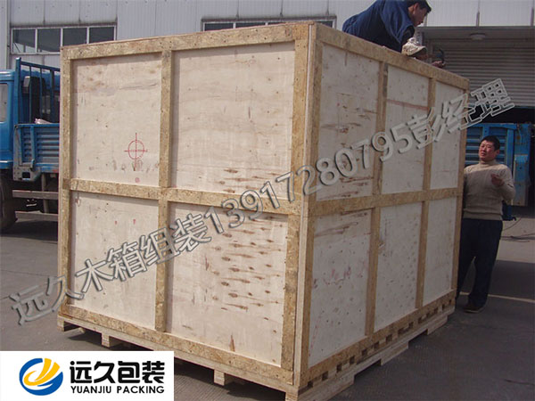 測試木箱的承重能力可以驗證其結(jié)構(gòu)穩(wěn)定性